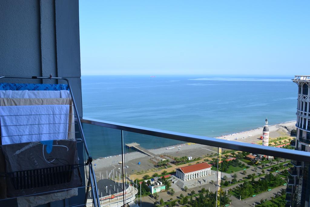 Orbi Towers Rooms Batumi Esterno foto